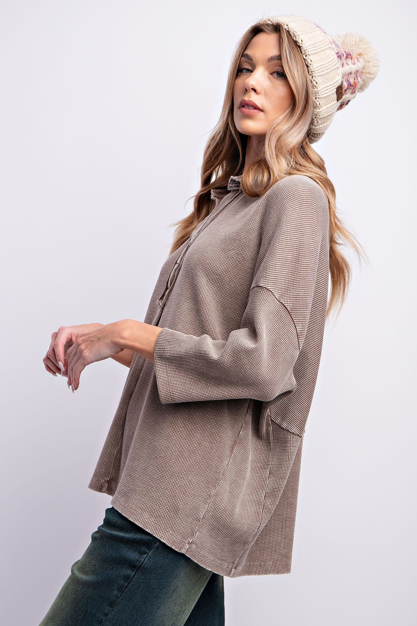 Oversized thermal mocha top