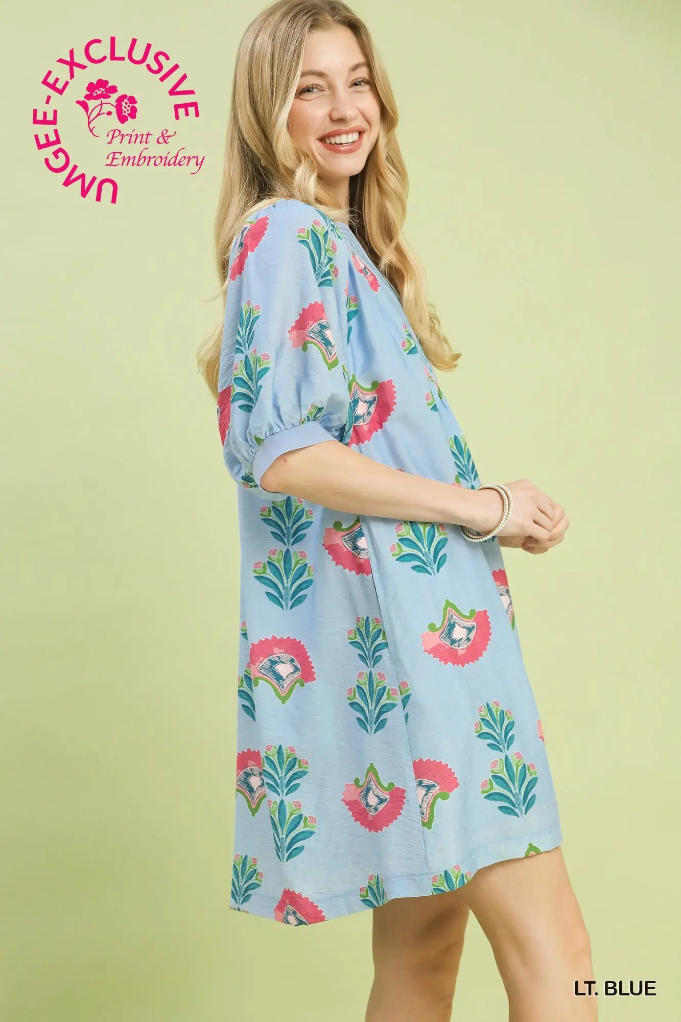 Umgee v neck light blue dress