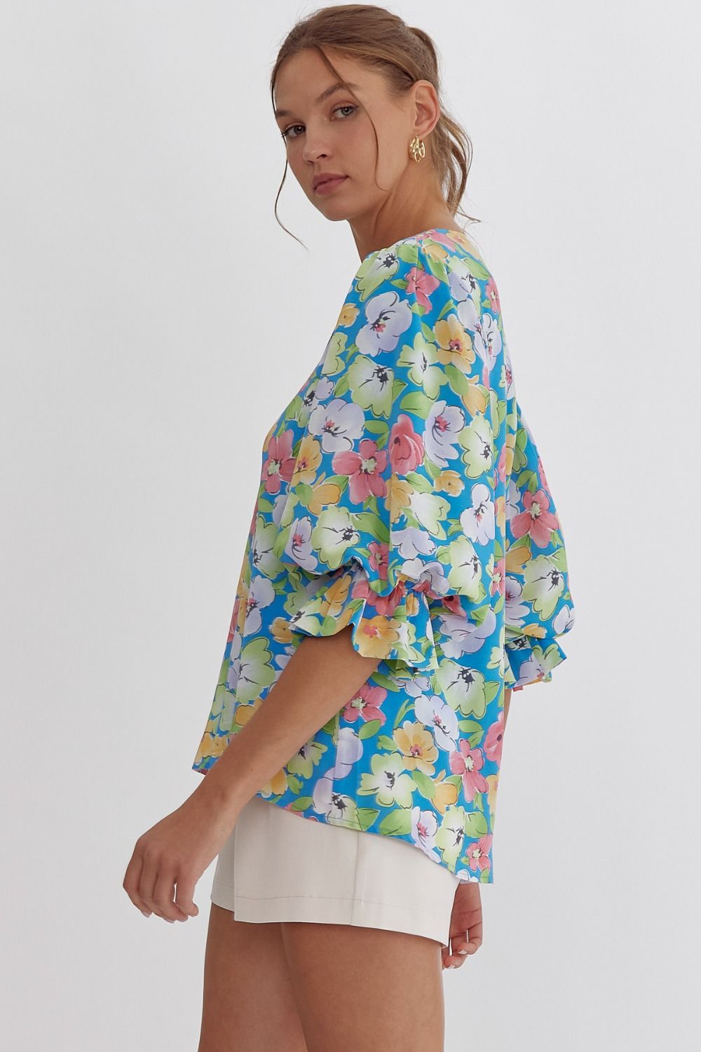 Entro blue floral top