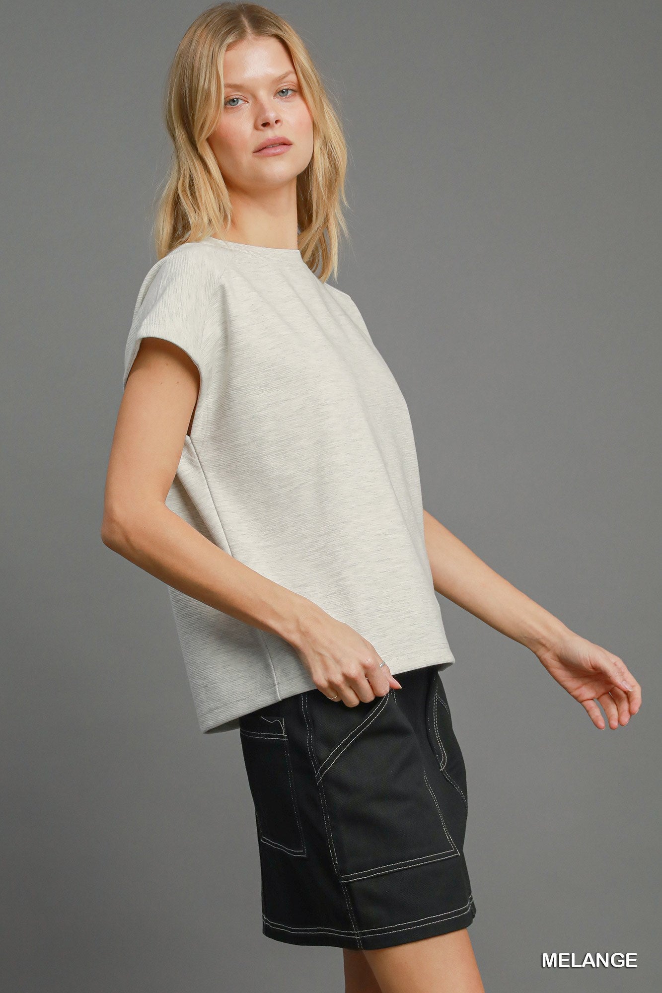 Rib knit round neck tee shirt